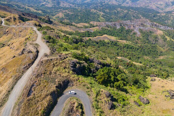 Nausori Highland Tour - The Journey Begins: Hotel Pickup and Scenic Drive