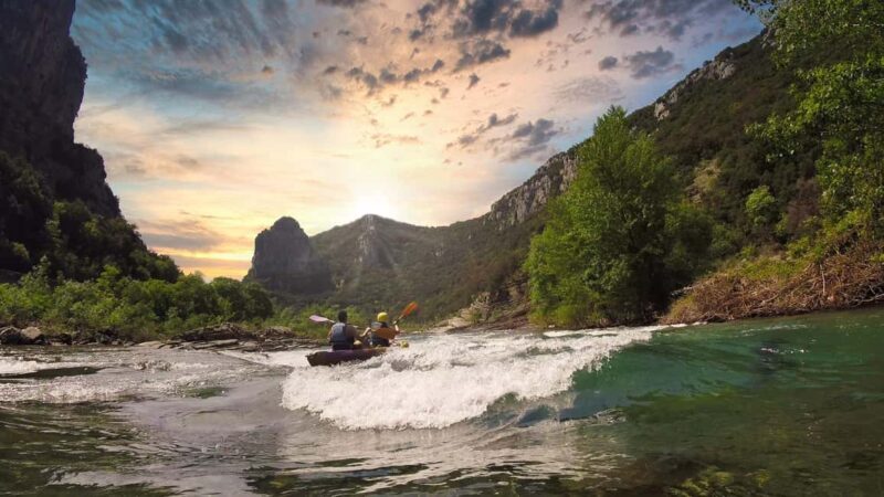 Nautical: Canoe-Kayak-Paddle & Whitewater Sports - Practical Details and Tips
