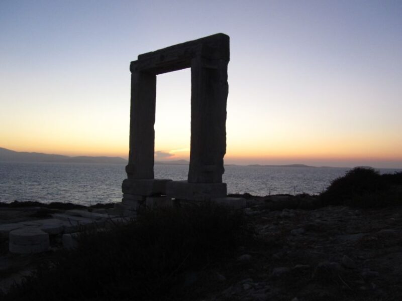 Naxos Castle Walking Tour and Sunset at the Portara - Discover the Charm of Naxos on a Walking Tour and Sunset at the Portara