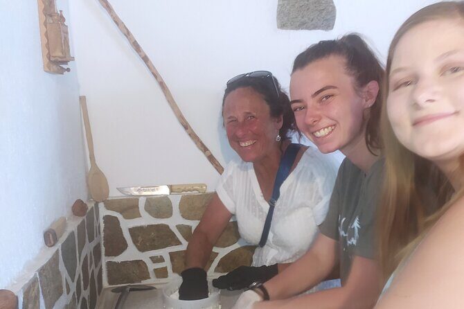Naxos Farm Experience and cheese making - FAQ