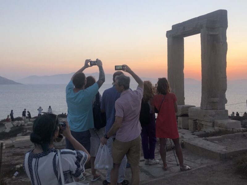 Naxos: Old Town, Castle & Portara Guided Sunset Tour - A Detailed Look at the Naxos Sunset Tour