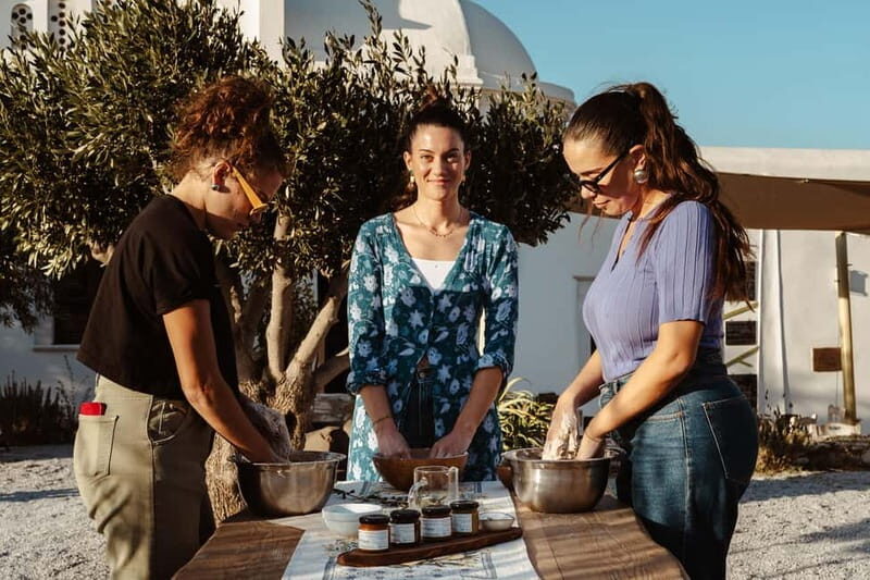 Naxos: Olive Oil Tasting & Baking at Eggares Olive Press - Key Points