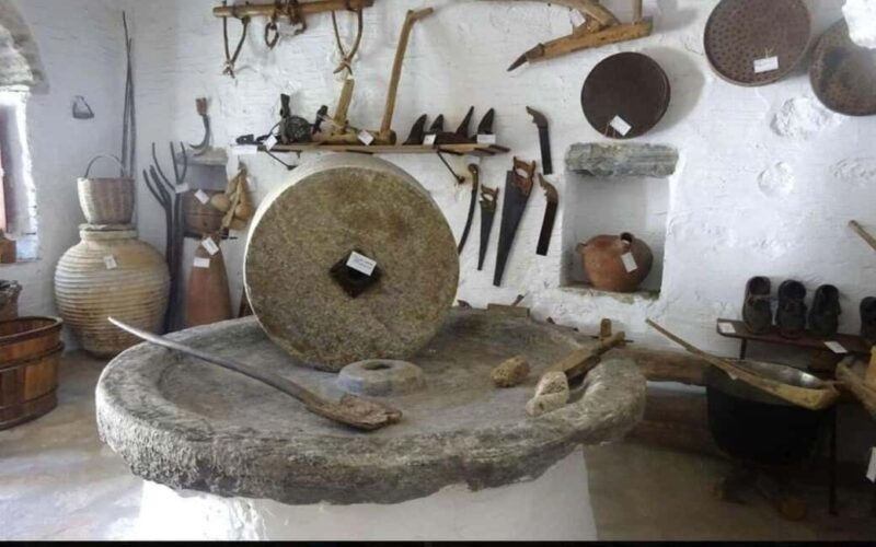 Naxos: Private Tour of Temples, Museums, and Kouros - What Travelers Say