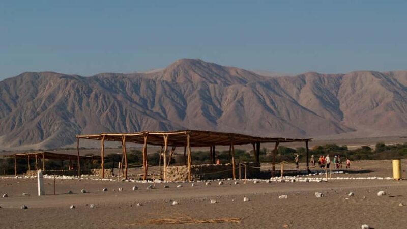 Nazca: Chauchilla Cemetery and Pottery Workshop Tour - Navigating the Desert Landscape