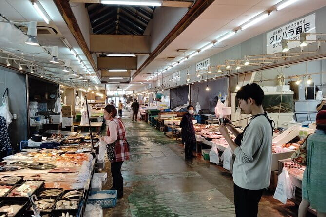 Near KIX Fishing Market Tour with Local Guide - Key Points