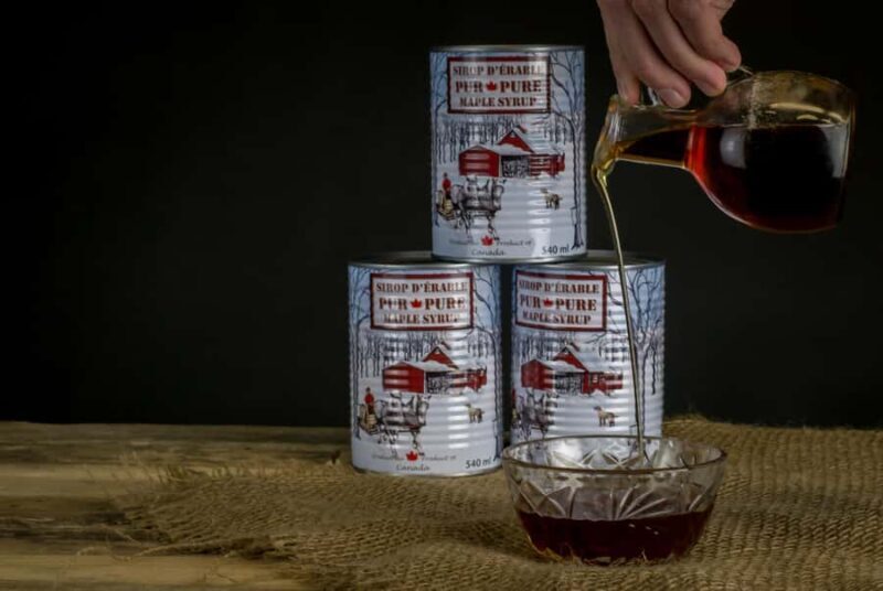 Near Tadoussac: Guided sugar shack tour & product tasting - Exploring the Quebec Maple Experience Near Tadoussac