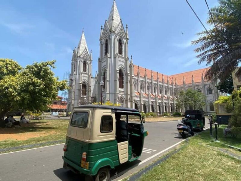 Negombo by Scooty: Ride Through the Citys Best Spots - Exploring Negombo: A Closer Look at the Scooter Tour