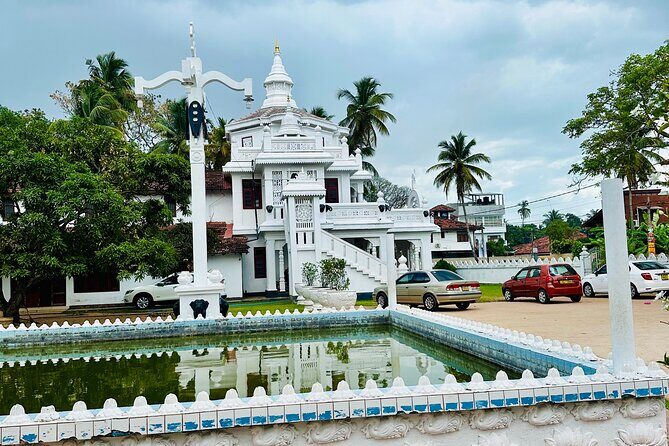 Negombo City Tour by Tuk Tuk with hotel pickup - The Sum Up