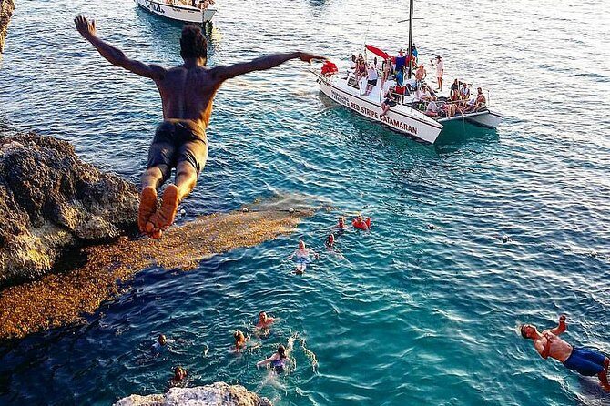 Negril 7 Mile Beach & Rick's Café Combo Tour from Montego Bay - Why This Tour Works Well for Different Travelers