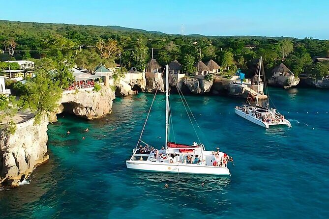 Negril Catamaran Morning Sail with Snorkeling & Pirates Cave - Key Points