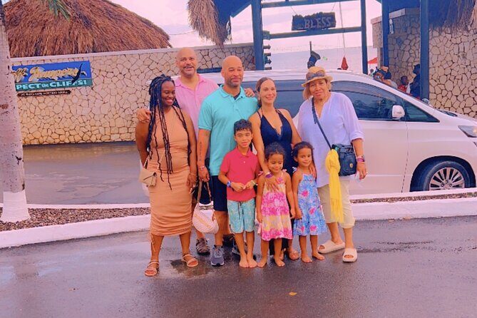 Negril day tour seven mile beach,Ricks cafe, shopping from mobay - FAQ