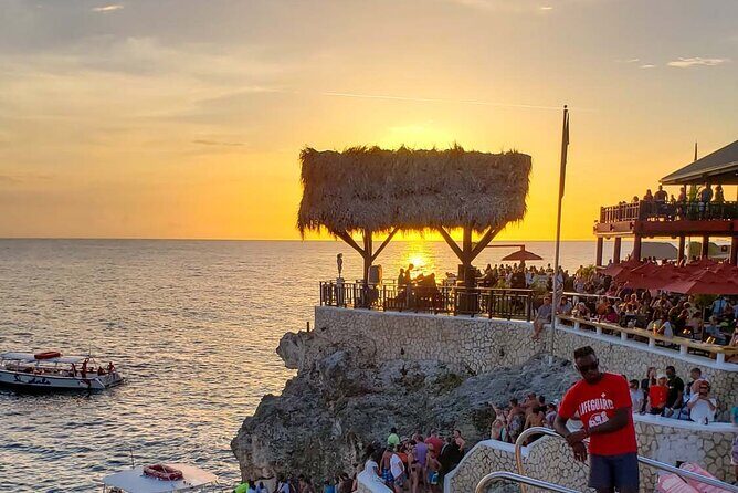 Negril Highlights to 7 Mile Beach, Rick's Cafe and Shopping - Key Points