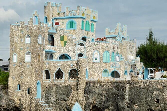 Negril PRIVATE CHARTER Catamaran (rate for 21 persons) - FAQ