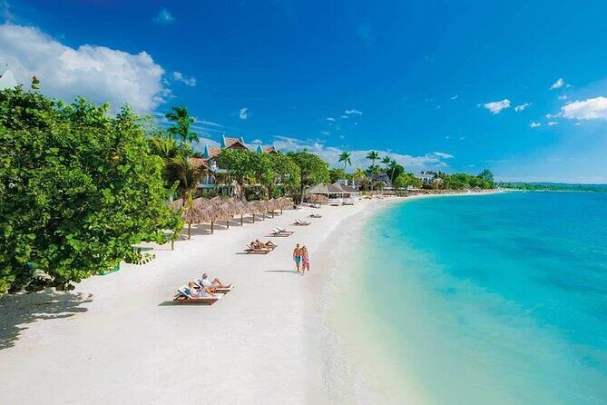 Negril's Private Day Trip with Margaritaville and Rick's Cafe - An Authentic Day in Negril: Private Tour from Montego Bay with Margaritaville and Ricks Cafe