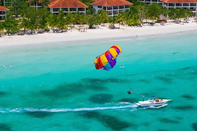 Negrils Seven Miles Beach, Rick's cafe and Parasailing Tour. - Exploring Negril’s Seven Mile Beach