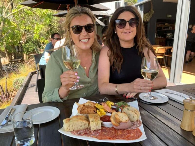Nelson: Wine Tour with Tastings and Lunch - Key Points