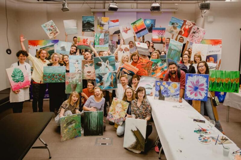 Neon Paint - Painting and Wine in the Dark in Krakow - FAQ