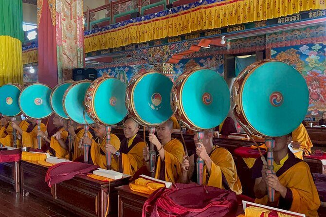 Nepal Easy Landing Package, airport pick-up and 2-night hotel. - Key Points