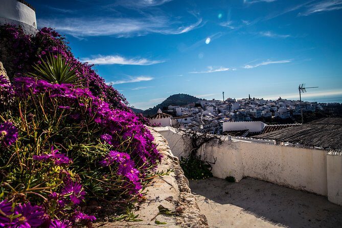 Nerja (Pueblo) + Frigiliana & El Acebuchal - Semi-Private - FAQ
