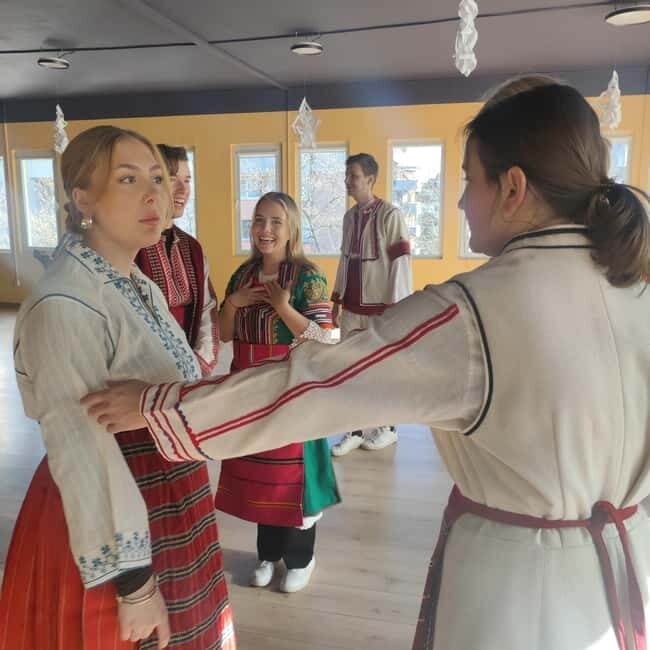 Nessebar: Discover Bulgaria with Dance - What Does the Experience Entail?