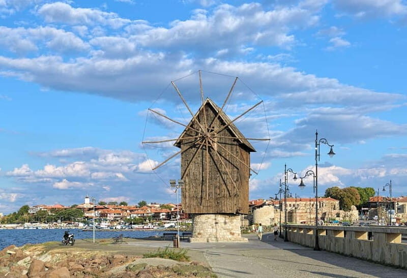 Nessebar: Guided Tour in English with Wine Tasting - Exploring the Tour in Detail