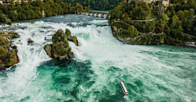 Neuhausen am Rheinfall: Rhine Falls Boat Tour - The Experience in Detail