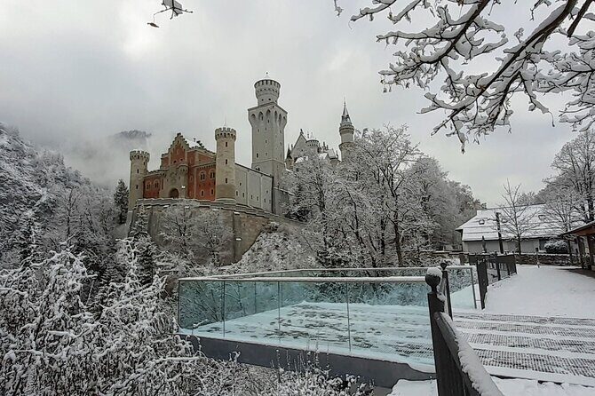 Neuschwanstein Exclusive Romantic Winter Tour INCL. TICKETS - A Deep Dive into the Neuschwanstein Private Winter Tour