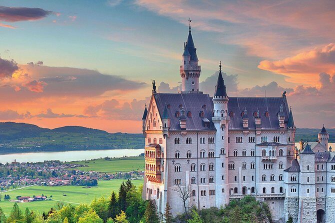 Neuschwanstein & Linderhof Castle Luxury Private Tour from Munich - FAQs