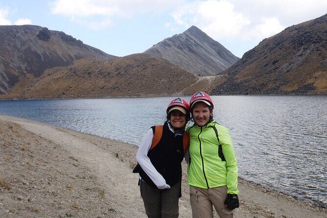 Nevado de Toluca (Walk through the lagoons of the Sun and the Moon) - Discovering Nevado de Toluca: An Authentic Mexican Mountain Adventure