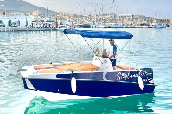 New 2025!! Unlicensed boat for dolphin watching - Who Should Consider This Tour?