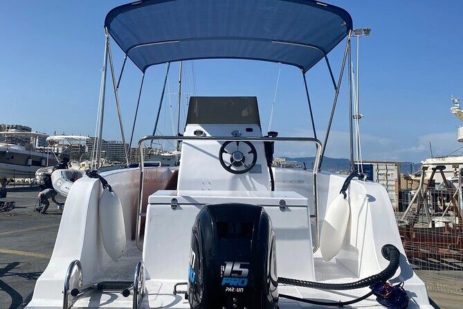 New 2025!! Unlicensed boat for dolphin watching - FAQ