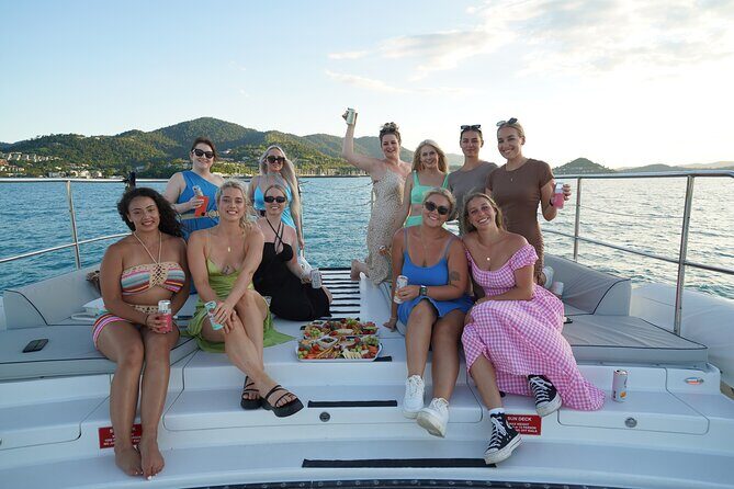 NEW-Airlie Beach BYO Sunset Sail in Style - Who Will Love This Tour?