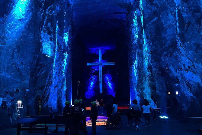 NEW & CHEAPEST Visit 5 Top Sights in Zipaquira & Guatavita PICKUP - Key Points