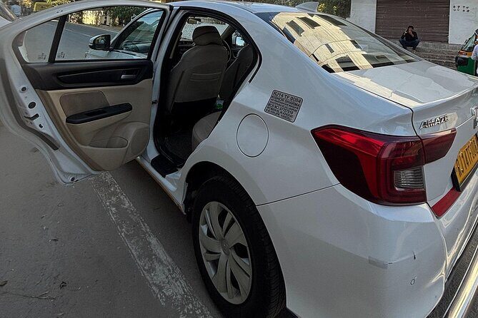 New Delhi Airport to Hotels drop: Private Transfers - Quick Overview