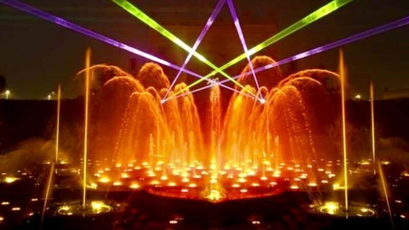 New Delhi: Akshardham Temple Private Evening Tour light show - Who Will Love This Experience?