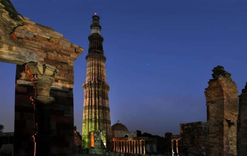 New Delhi: Qutub Minar Light & Sound Show with Dinner - Exploring the Qutub Minar Light & Sound Show with Dinner