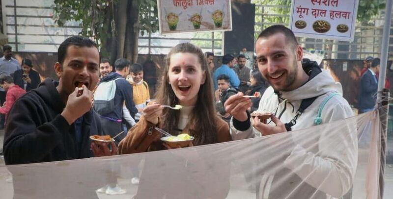 New Delhi: Street Breakfast Tour - A Close Look at the Delhi Morning Food Scene