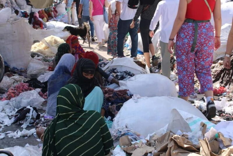 New Delhi:Sanjay Colony Slum Tour with Family Lunch - A Balanced View: What You Gain and What to Keep in Mind