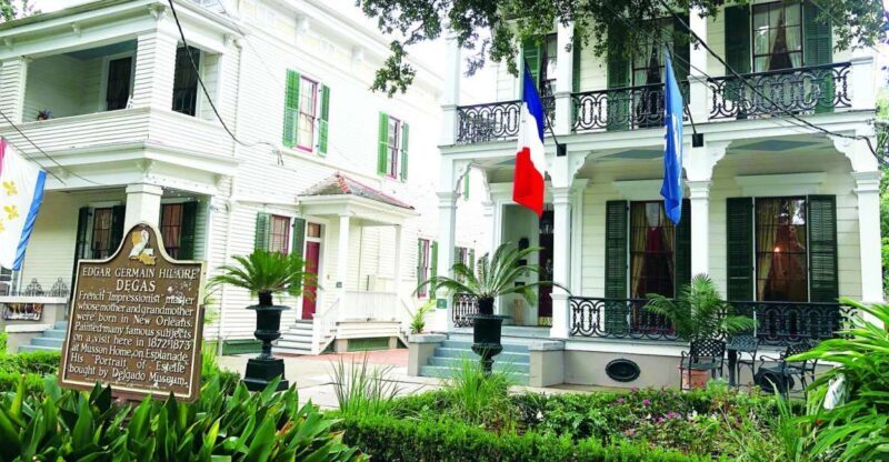 New Orleans: 2-Hour 15-Minute City and Cemetery Tour by Bus - Discover New Orleans in a Little Over Two Hours with a Guided Bus Tour