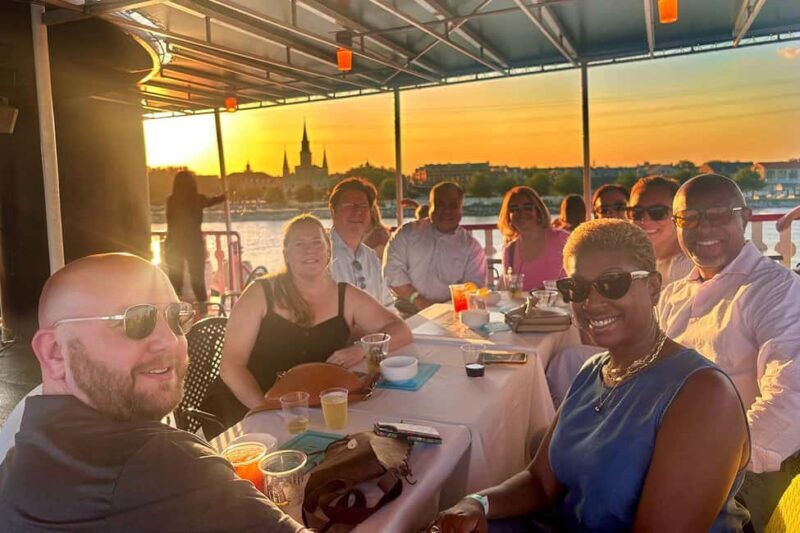 New Orleans: Evening Steamboat Jazz Cruise + Optional Dinner - A Relaxing Night on the Mississippi with Jazz and Southern Flavors