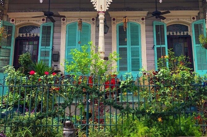 New Orleans French Quarter Haunted History Cocktail Tour - Key Points