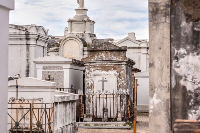 New Orleans: French Quarter Saints & Sinners History Tour - Who Will Love This Tour?