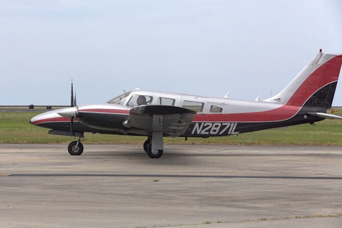 New Orleans Group Sightseeing Flight for 4-5 people - Key Points