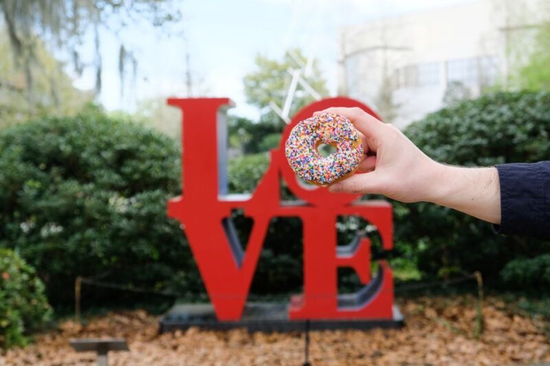 New Orleans: Guided Delicious Beignet Tour with Tastings - Exploring the Sweet Side of New Orleans: A Guided Beignet and Donut Tour