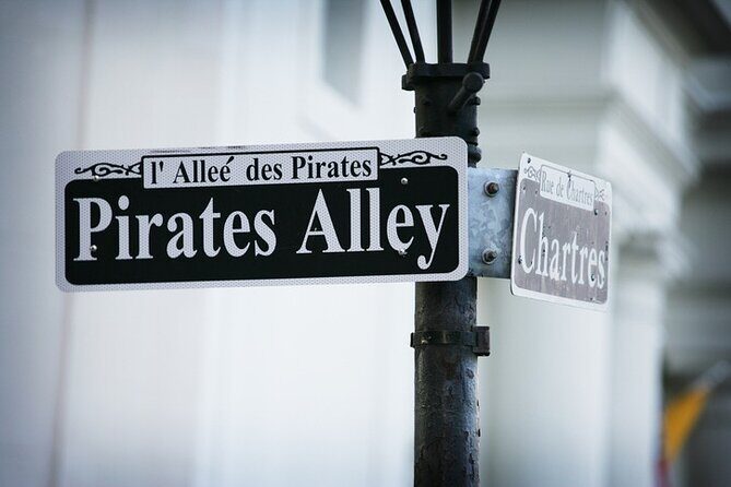 New Orleans Haunted Pub Crawl - A Closer Look: The Haunted Pub Crawl Itinerary