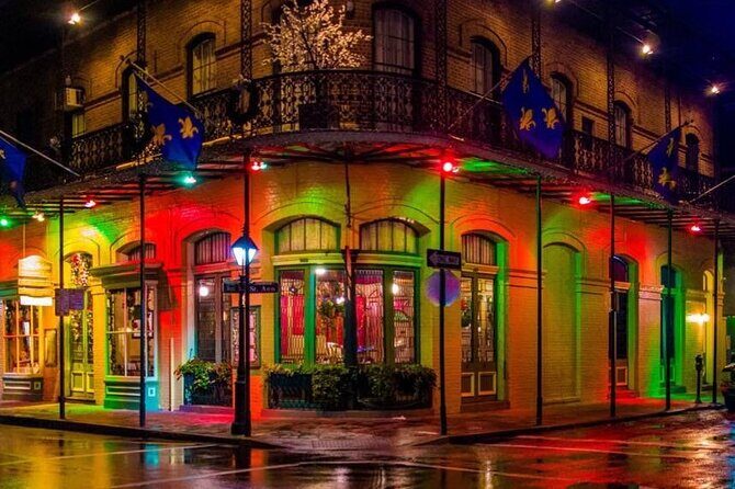 New Orleans Jingle Bells Walking Tour - Practical Details and Tips