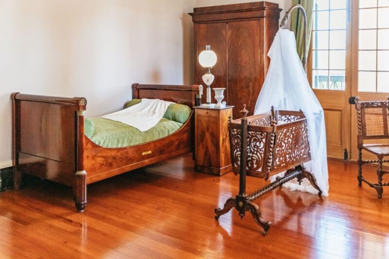 New Orleans: Oak Alley Plantation & Airboat Swamp Combo Tour - FAQs