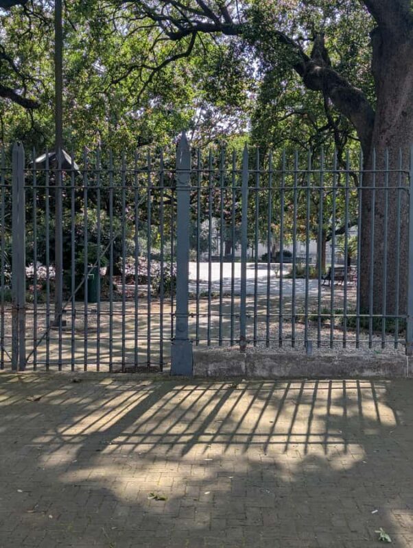 New Orleans: "Shadows of the French Quarter" Walking Tour - Shadows of the French Quarter Walking Tour: A Deep Dive into the Haunted Side of New Orleans