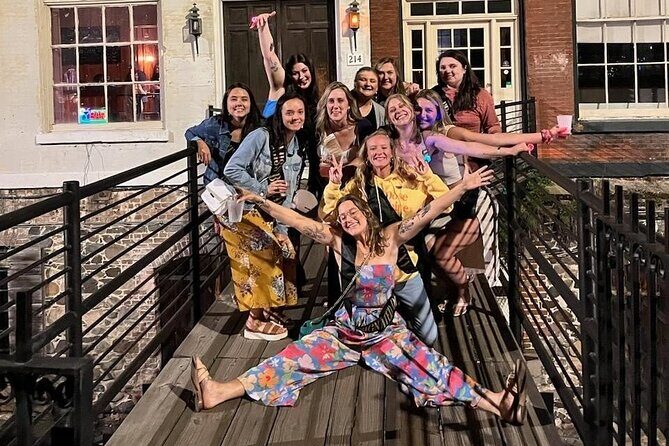 New Orleans Spooky Spirits Haunted Pub Crawl and Ghost Tour - A Spooky Night in the French Quarter: The New Orleans Haunted Pub Crawl