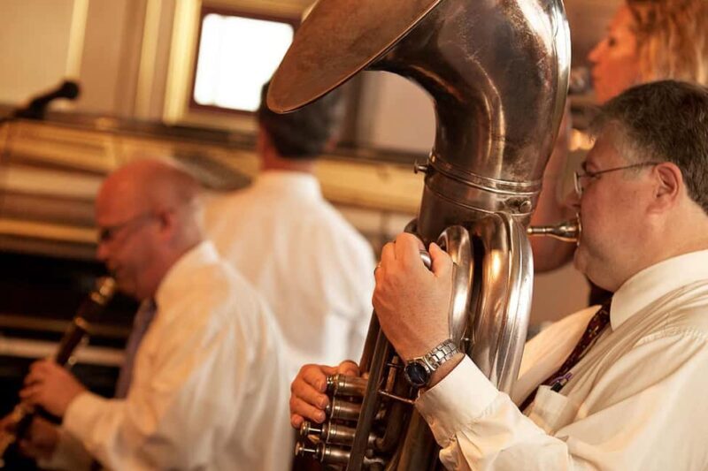 New Orleans: Sunday Steamboat Jazz Cruise + Optional Brunch - Additional Elements: Sights, Sounds, and Atmosphere